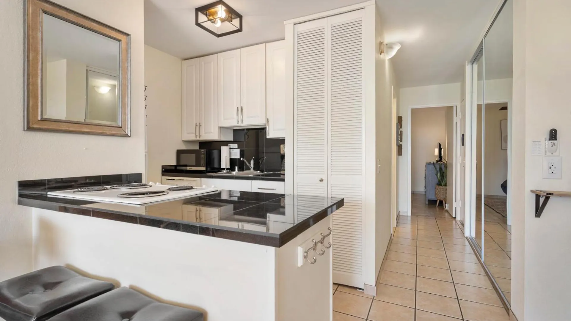 Cute Ocean View Condo, Walk To Beach Lsv03 キヘイ 米国