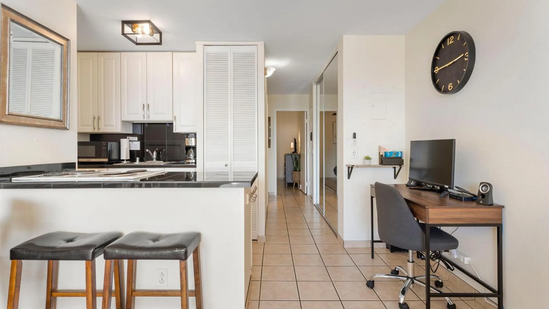 Cute Ocean View Condo, Walk To Beach Lsv03 キヘイ 0*,  米国